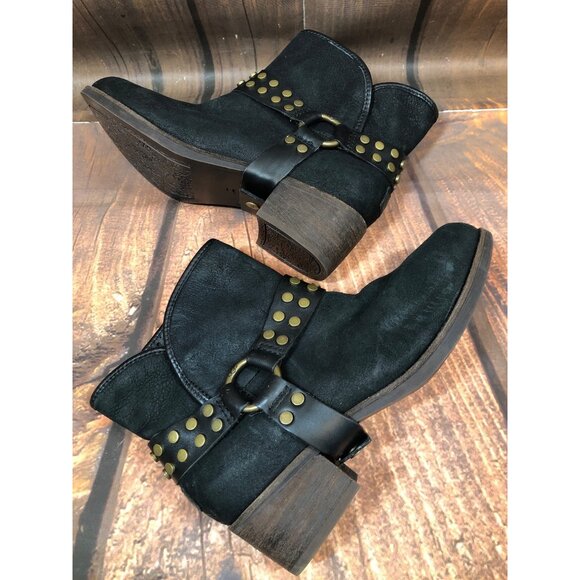 UGG Darling Black Leather Harness Studded Strap Ankle Boots Womens 5.5 (P7M) - Picture 5 of 10